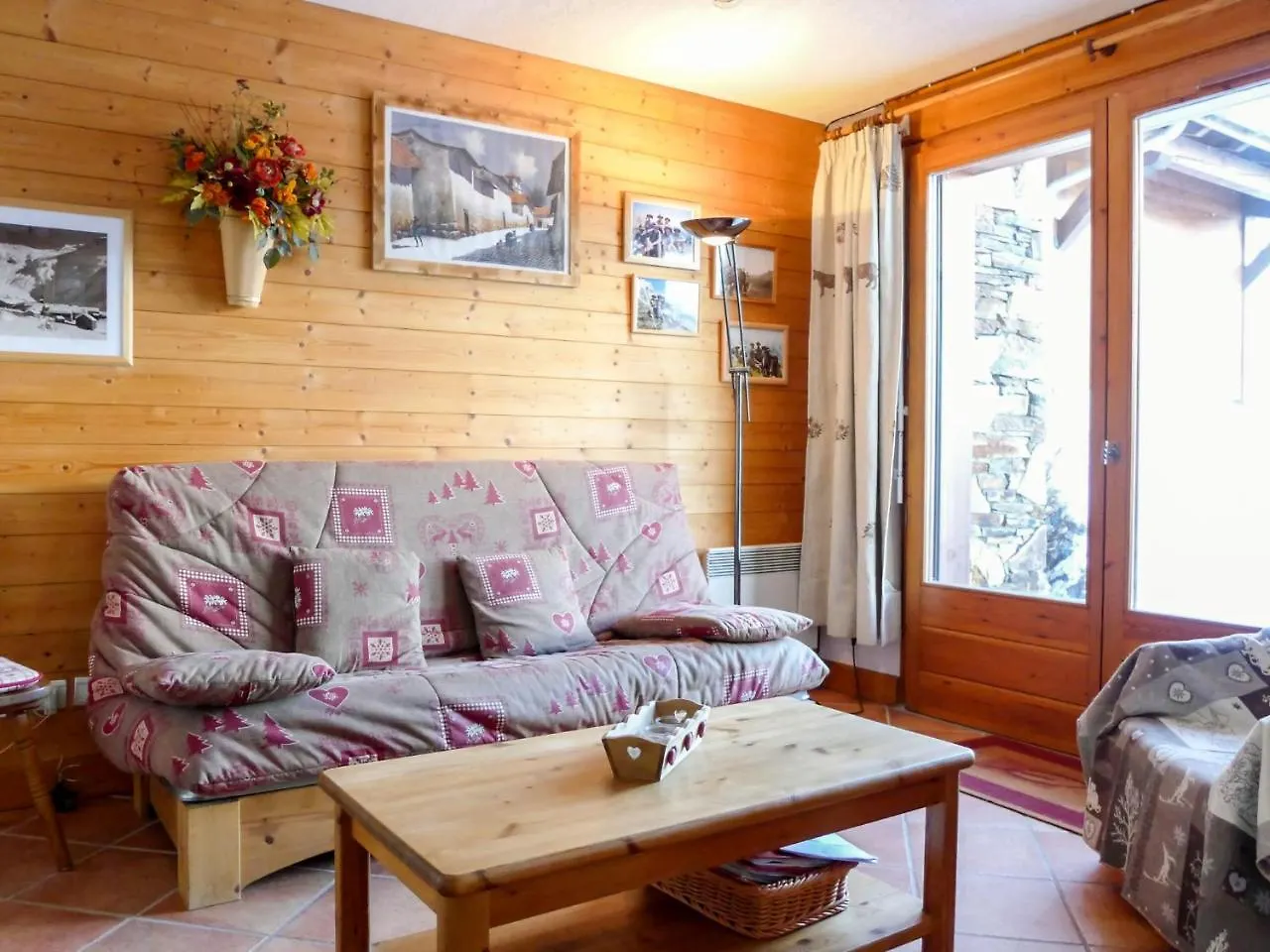 Apartment Le Plan Des Reines By Interhome Chamonix Mont Blanc Francia